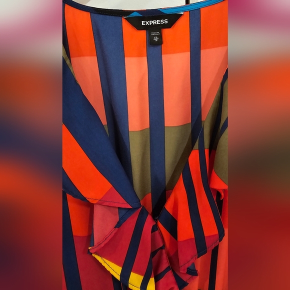 Express Color block elastic waist ruffle wrap style Dress SZ: XS - Picture 5 of 5